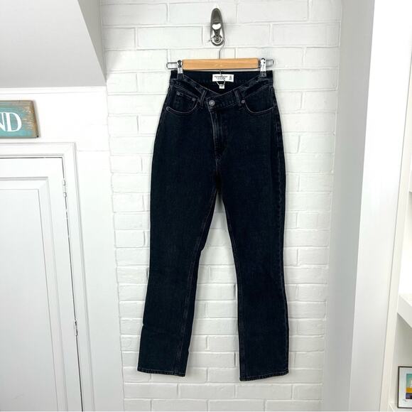 Abercrombie & Fitch Curve Love The 90s Slim Straight Cross Waist Jean Size 24 - Picture 1 of 10